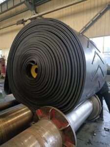 Power Up with Chevron Conveyor Belts – Built for Steep Challenge